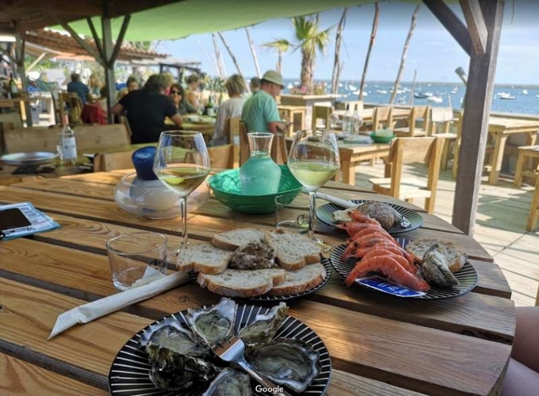 Restaurant de fruits de mer à Lège-Cap-Ferret, Lège-Cap-Ferret, La Cabane de Cacanio